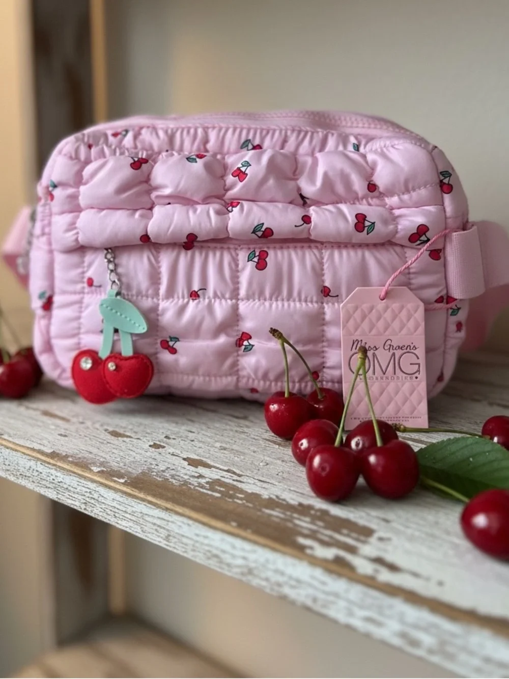 Miss Gwen’s OMG Quilted Scrunchies Cherry Printed Pouch Pink  NWT